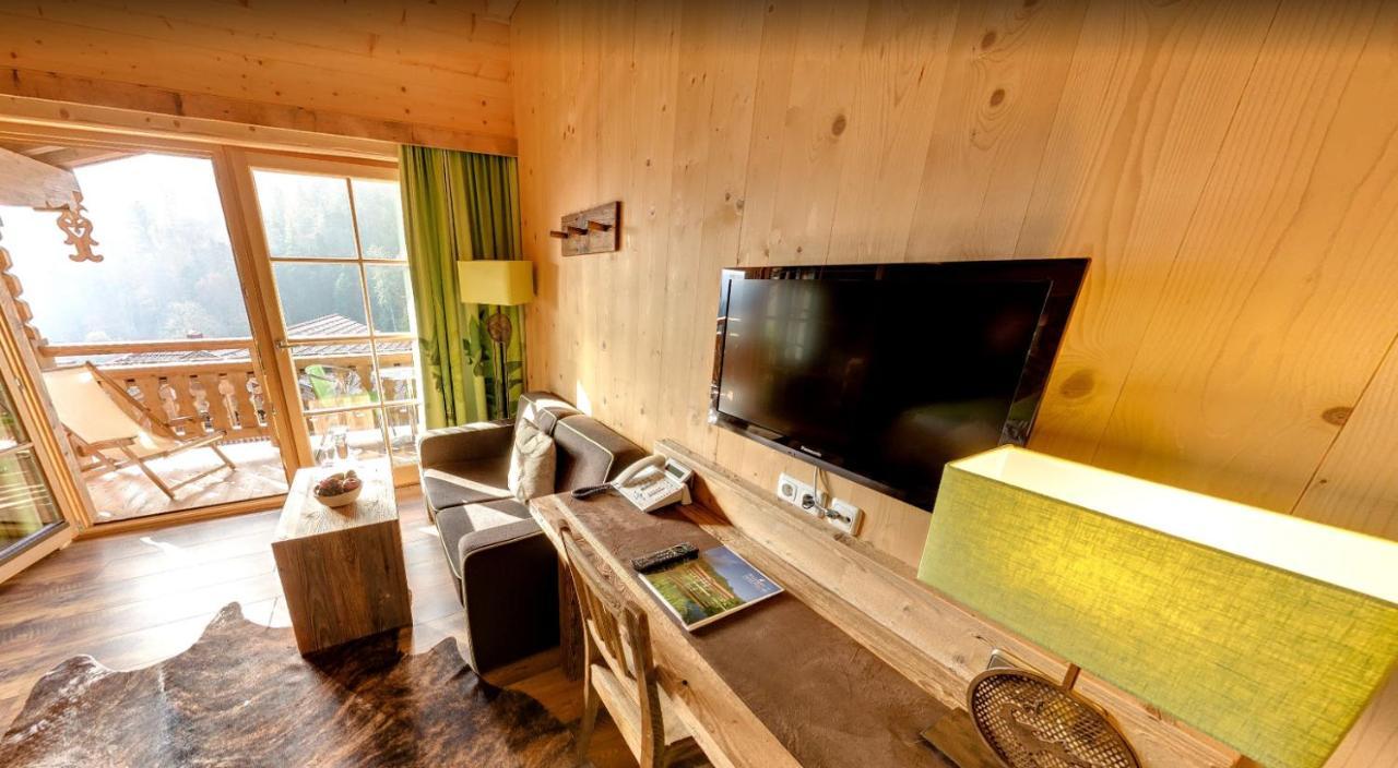 Hotel Feuriger Tatzlwurm Bayrischzell Esterno foto
