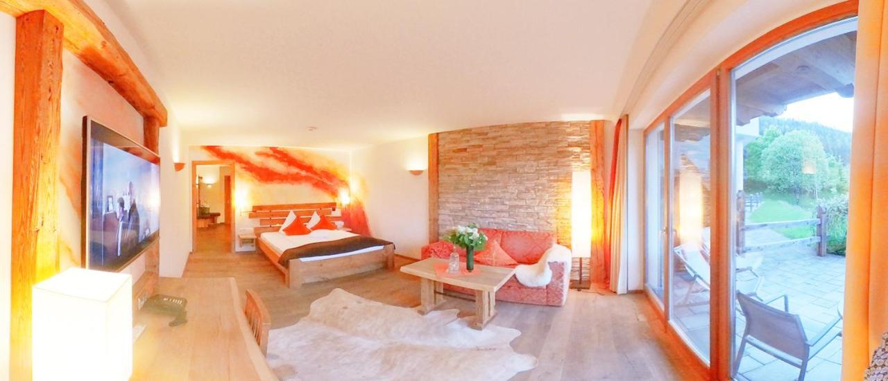Hotel Feuriger Tatzlwurm Bayrischzell Esterno foto