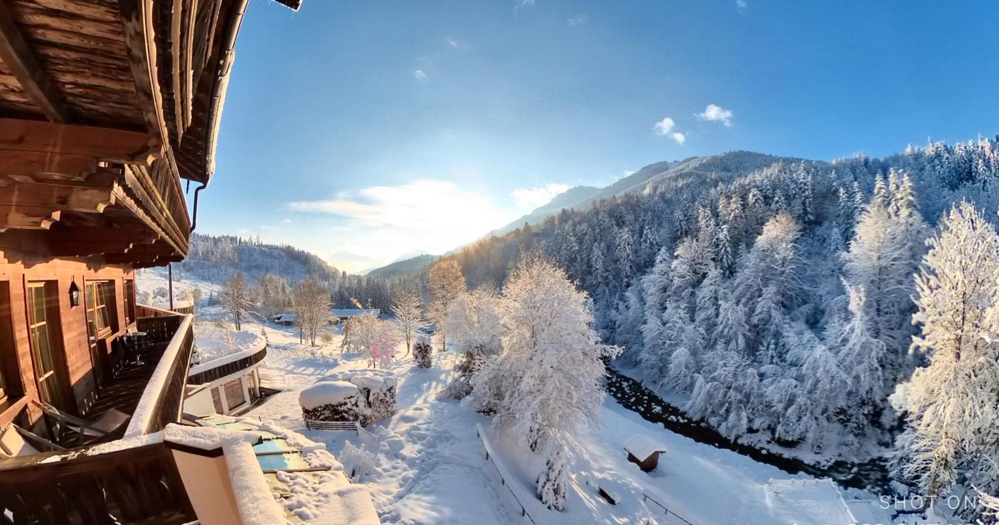 Hotel Feuriger Tatzlwurm Bayrischzell Esterno foto
